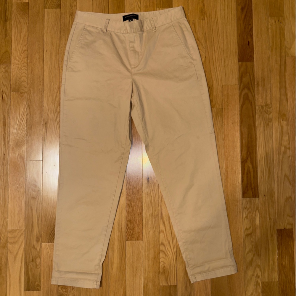 Banana Republic Wide-Leg Pants in Beige/Tan